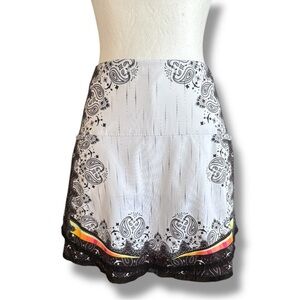 Lucky in Love Paisley Tennis, Pickleball , Golf Skort. Women’s Size Large